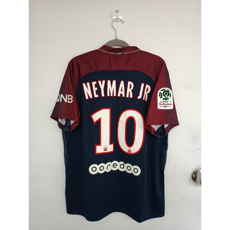 Paris Neymar's debut season home jersey fan version