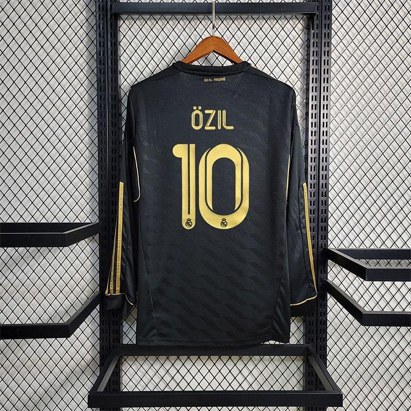 1112 Real Madrid away long sleeved retro black jersey size 7, Ronaldo size 10, Ozil football jersey