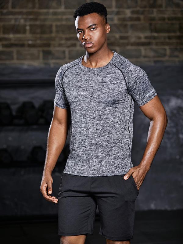 Men's Summer Clothes Solid Color Raglan Sleeve Sports Tee, Moisture Wicking Breathable Short Sleeve Sports Tops, Athletic Running Workout T-shirts, Summer Trendy Men's Sportswear