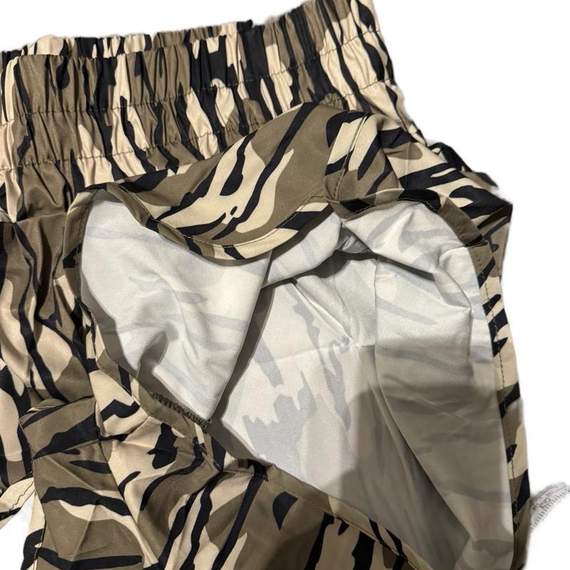 Womens Bottlomland Camo athletic material shorts