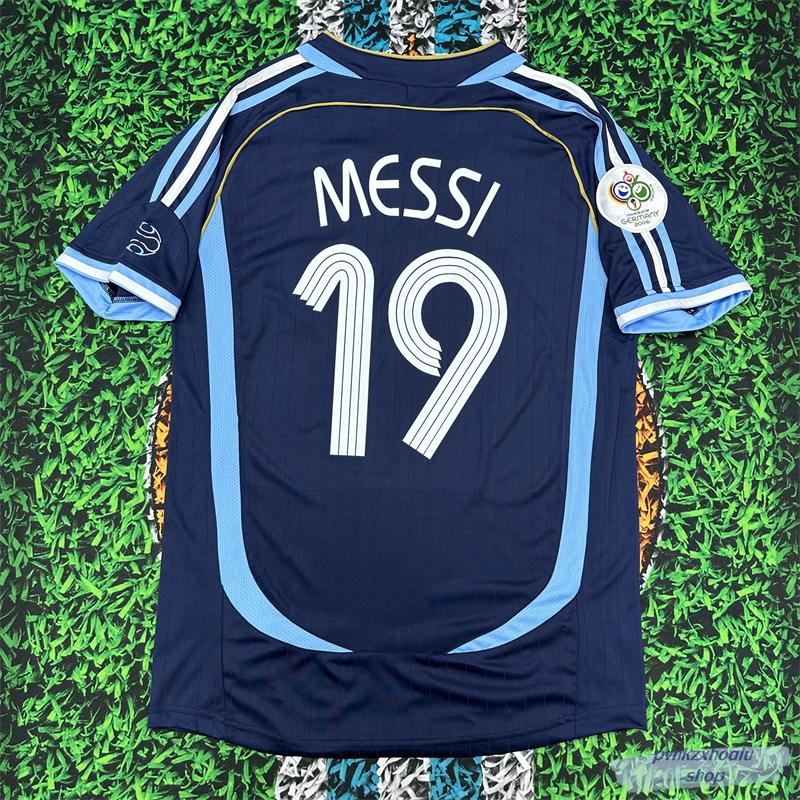 2006 World Cup Argentina Jersey Away No. 19 Messi Riquelme Soccer Training Jersey Short Sleeve fan shirt jersey  ootd