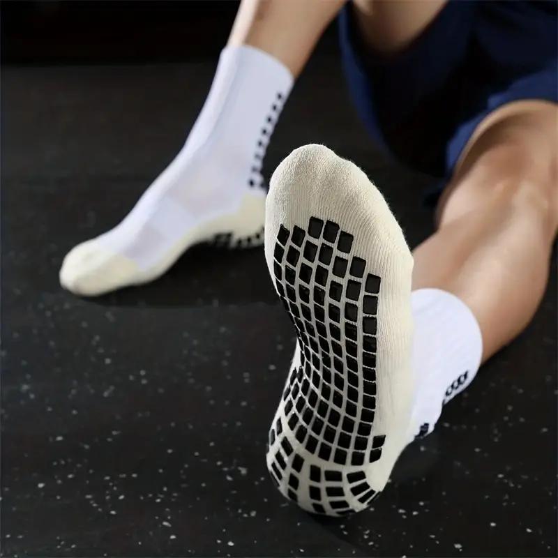 3 6 10 Pairs Soccer Socks Breathable Cushioned with Non-Slip Silicone Grips Mid-Calf Professional Training for Outdoor Sports Football Matches Fitness