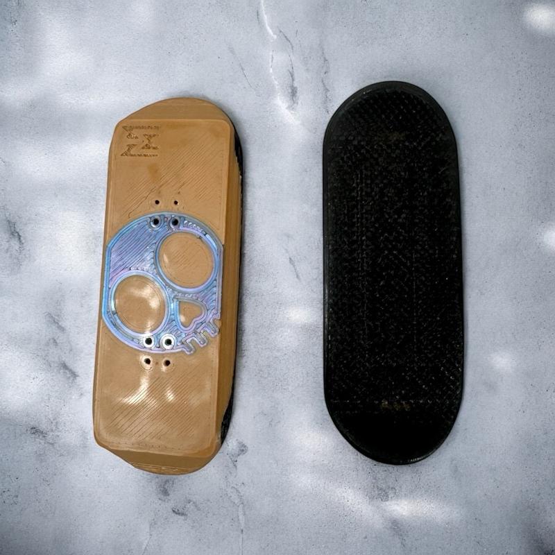 Magnetic Finger Skateboard Swinger - 3D Printed decorative magnet