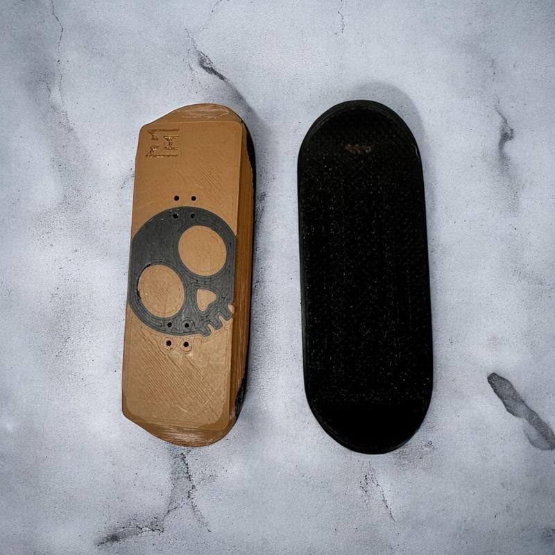 Magnetic Finger Skateboard Swinger - 3D Printed decorative magnet