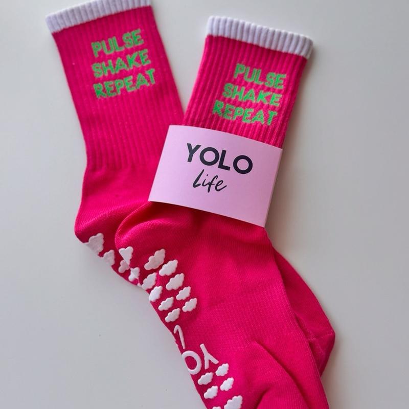 PILATES CREW GRIP SOCKS , “PULSE SHAKE REPEAT” , cotton, reformer socks Fit Hot Pink Comfort Workout